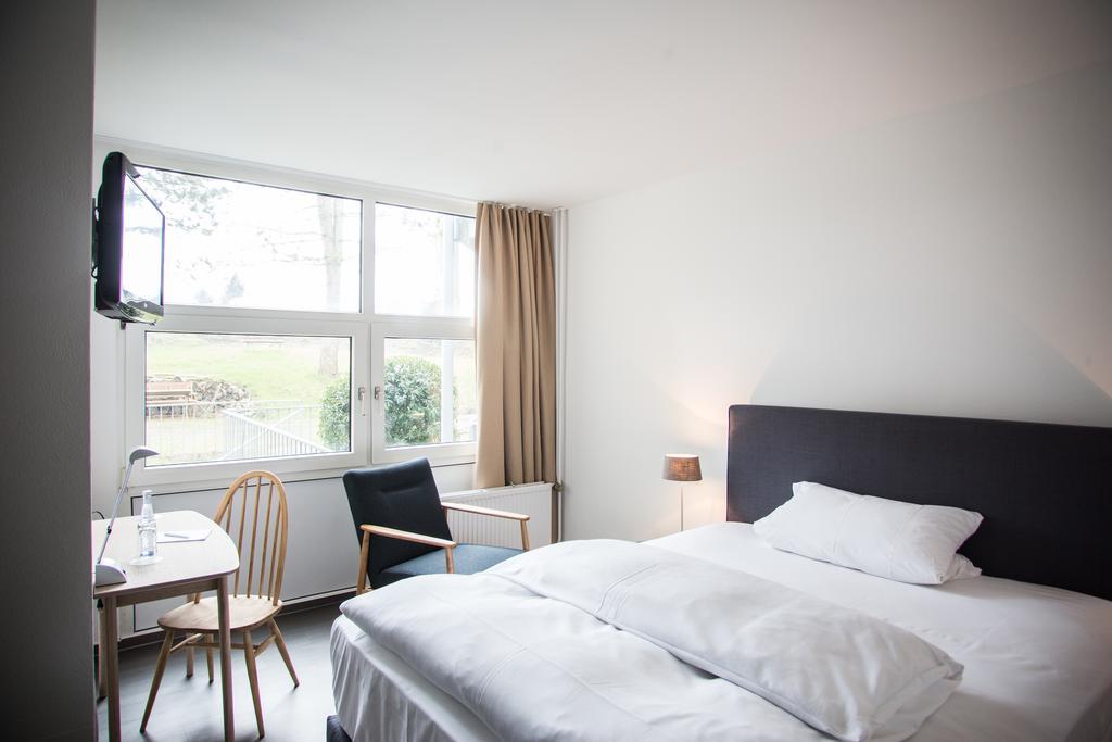 Wald & Golfhotel Lottental Bochum Room photo